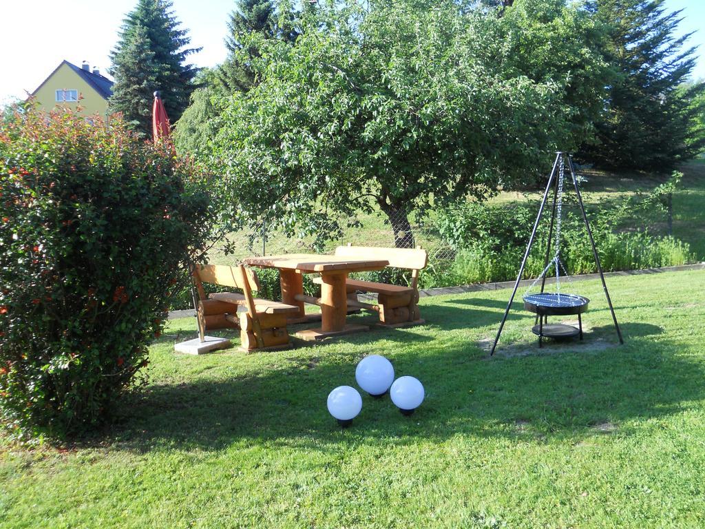 Ferienhaus Zittau Oberlausitz & Ferienwohnung Am Hamann Berg Exterior foto
